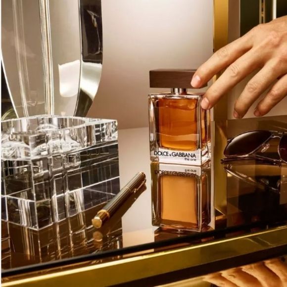 Dolce & Gabbana The One Eau De Toilette - Picture 1 of 3